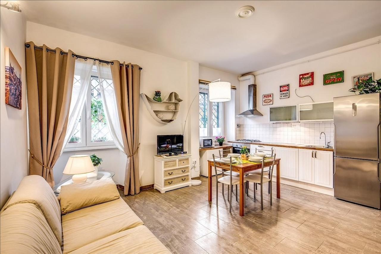 Cuore Di Florio Apartment โรม ภายนอก รูปภาพ